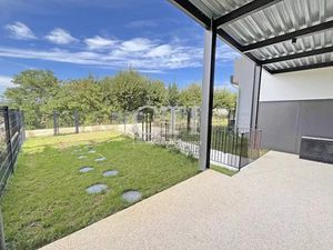 Vente appartement 3 pièces 70.2 m² à Vaison-la-Romaine (84110)  302 440 €