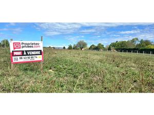 Vente terrain 1706 m² à Saint-Laurent-des-Hommes (24400)  23 000 €