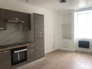 Location appartement 3 pièces 43.92 m² à Chateaulin (29150)  580 €