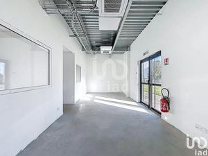 Location locaux professionnels 12 m² à Yerville (76760)  350 €