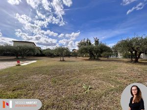 TERRAIN CONSTRUCTIBLE VIABILISE 609 M2