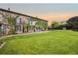 BATISSE 265m² - EYZIN-PINET CENTRE - PARCELLE 2000m² CONSTRUCT