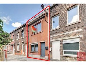 MAISON 1 CH - PARKING POSSIBLE - JARDIN ! A VOIR ! PEB D!