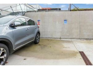 Autostaanplaatsen te koop in residentie Poort van Bekkevoort