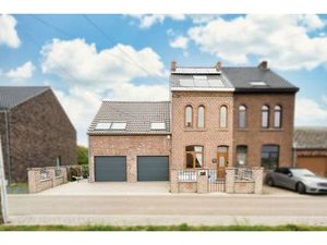 *** PLUS DE VISITE POSSIBLE *** Maison 3 Chambres avec Doubl