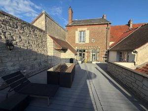 Vente maison 9 pièces 200 m² à Senlis (60300)  390 000 €