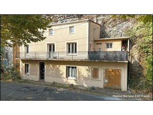 Vente maison 4 pièces 69 m² Luzech (46140)