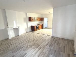 Maiosn à louer à saint benin 59360 avec 3 - 4 chambres et jard