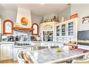 Villa de luxe à vendre à Drap