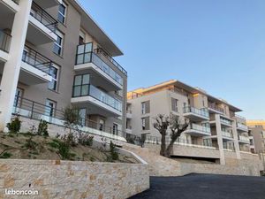 Parking 12 m² Grasse