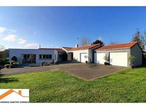 Vente Maison à Belleville-sur-Vie (85170) : à vendre / 157m² Belleville-sur-Vie