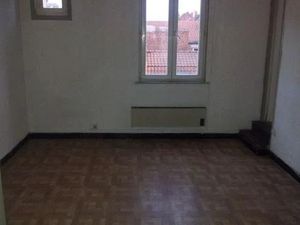 Location appartement 2 pièces 55 m² à Nieppe (59850)  610 €