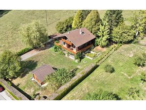 CRUSEILLES 74350  MAGNIFIQUE CHALET T8 AVEC SOUS SOL  TERRAI