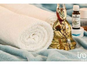 Local d'activités à vendre