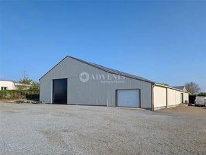 Local d'activités à vendre