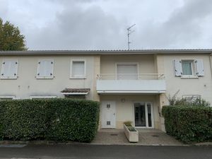 A LOUER T3 AVEC PARKING- SAINT ANDRE DE CUBZAC