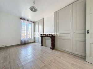 Location Appartement 2 pièces à Elbeuf (76500) : à louer 2 pièces / 38m² Elbeuf