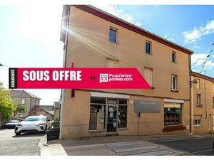 Maison de village avec local commercial