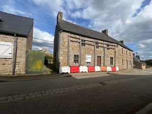 Vente maison 2 pièces 105 m² à Pluzunet (22140)  25 000 €