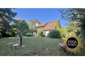 Maison de 10 pièces de luxe en vente à Chavenay  Île-de-France