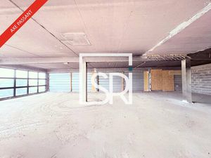Location Local commercial 858m² LEMPDES 63370