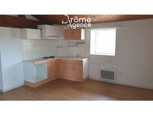 Location appartement 3 pièces 47 m² à Châteauneuf-sur-Isère (26300)