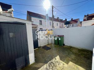 CALAIS : maison F3 (60 m²) en location