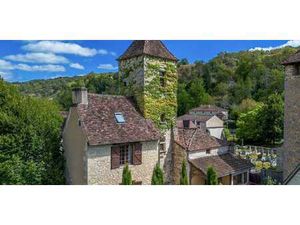 Maison contemporaine avec piscine et jardin Labastide-Murat (46)