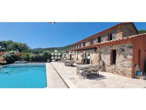 Vente maison 5 pièces 230 m² à Les Arcs (83460)  960 000 €