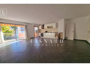 Vente appartement 2 pièces 52 m² à Vallauris (06220)  189 000 €