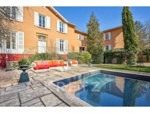 Maison de luxe à vendre à Lacenas