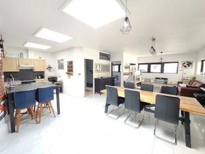 Vente appartement 3 pièces 70 m² Montereau-Fault-Yonne (77130)