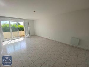 Location appartement 2 pièces 47 m² à Bressuire (79300)