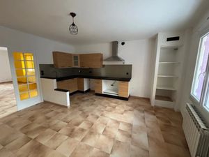 Location maison 4 pièces 119.02 m² à Saint-Martin-d'Ardèche (07700)  850 €