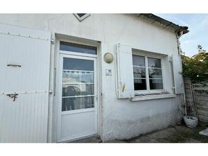 Maison Cozes m² T-2 à vendre  97 500 €