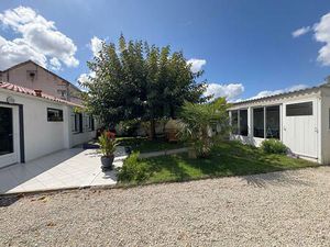 EXCLUSIVITE Maison de plain pied 98 m2 3 chambres CHERAC 17610