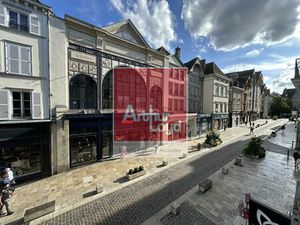 Location Local commercial 80m² TROYES 10000
