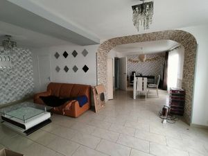 Vente maison 8 pièces 168 m² Vallon-sur-Gée (72540)