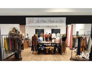 Vente commerce 1 m² Roye (80700)