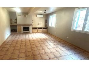 Vente maison 4 pièces 105 m² à Névian (11200)  168 000 €