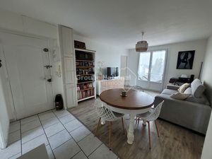 Vente appartement 4 pièces 63 m² Genay (69730)