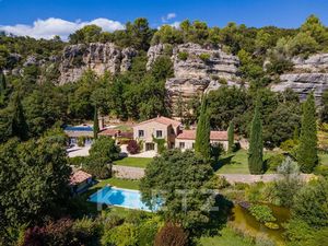 Maison de luxe à vendre au Le Beaucet