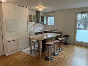 Location meublée appartement 2 pièces 43 m² à Rungis (94150)  1 200 €