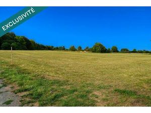 Terrain constructible viabilisé à vendre