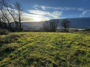 Terrain constructible viabilisé à vendre