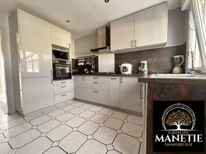 Manetie Vitry-En-Artois