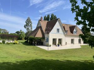 Maison de luxe à vendre à Moyaux