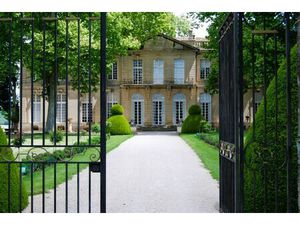 Château à vendre à Mane