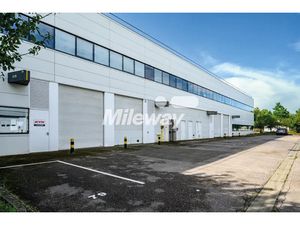 Lot d’activités 534 m² – Cergy – Propriétaire direct