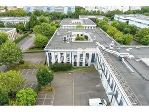 Lot d’activités 414 m² – Cergy – Propriétaire direct